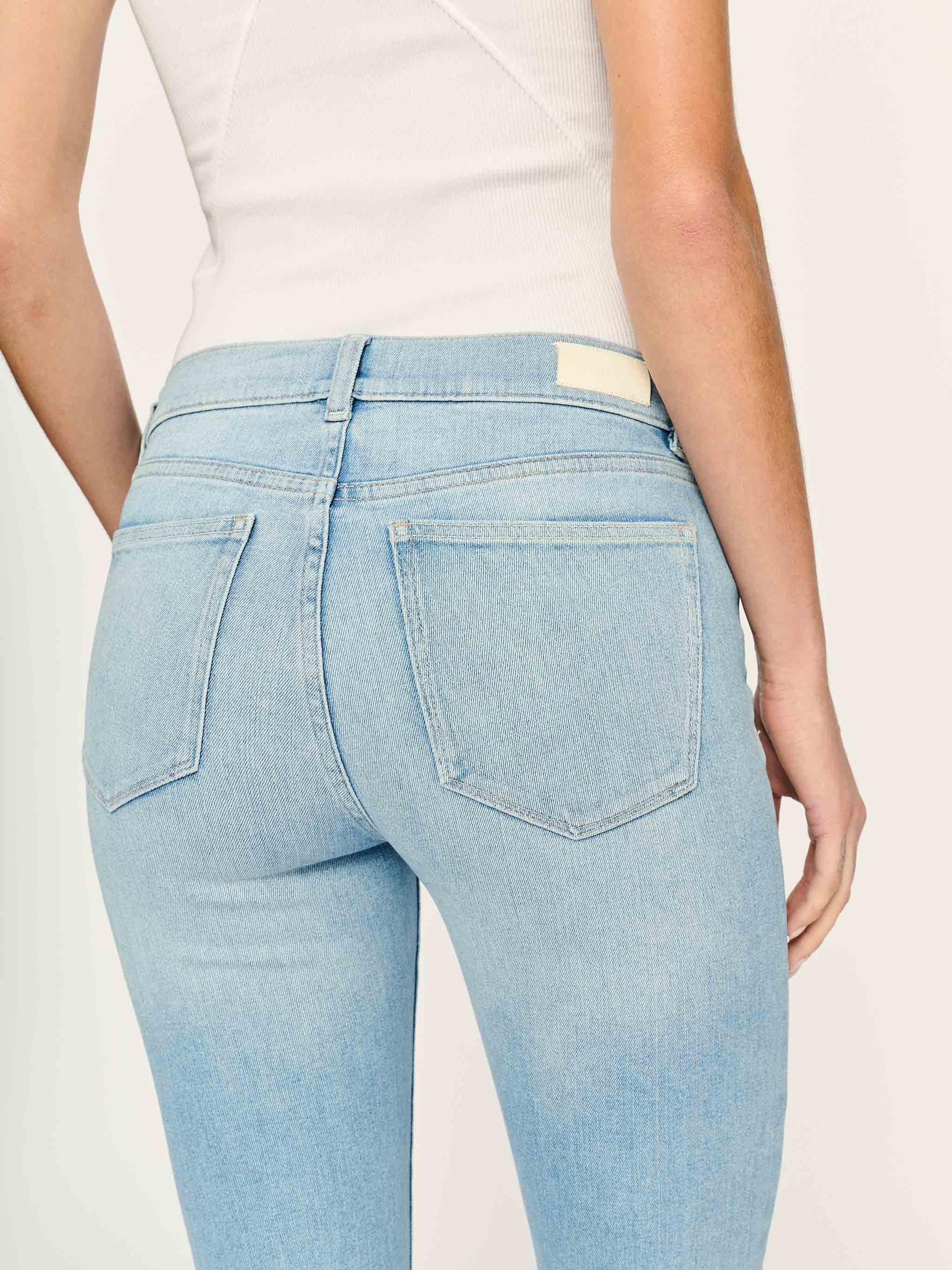 DL1961 Mara Straight Mid Rise Instasculpt Ankle Jean