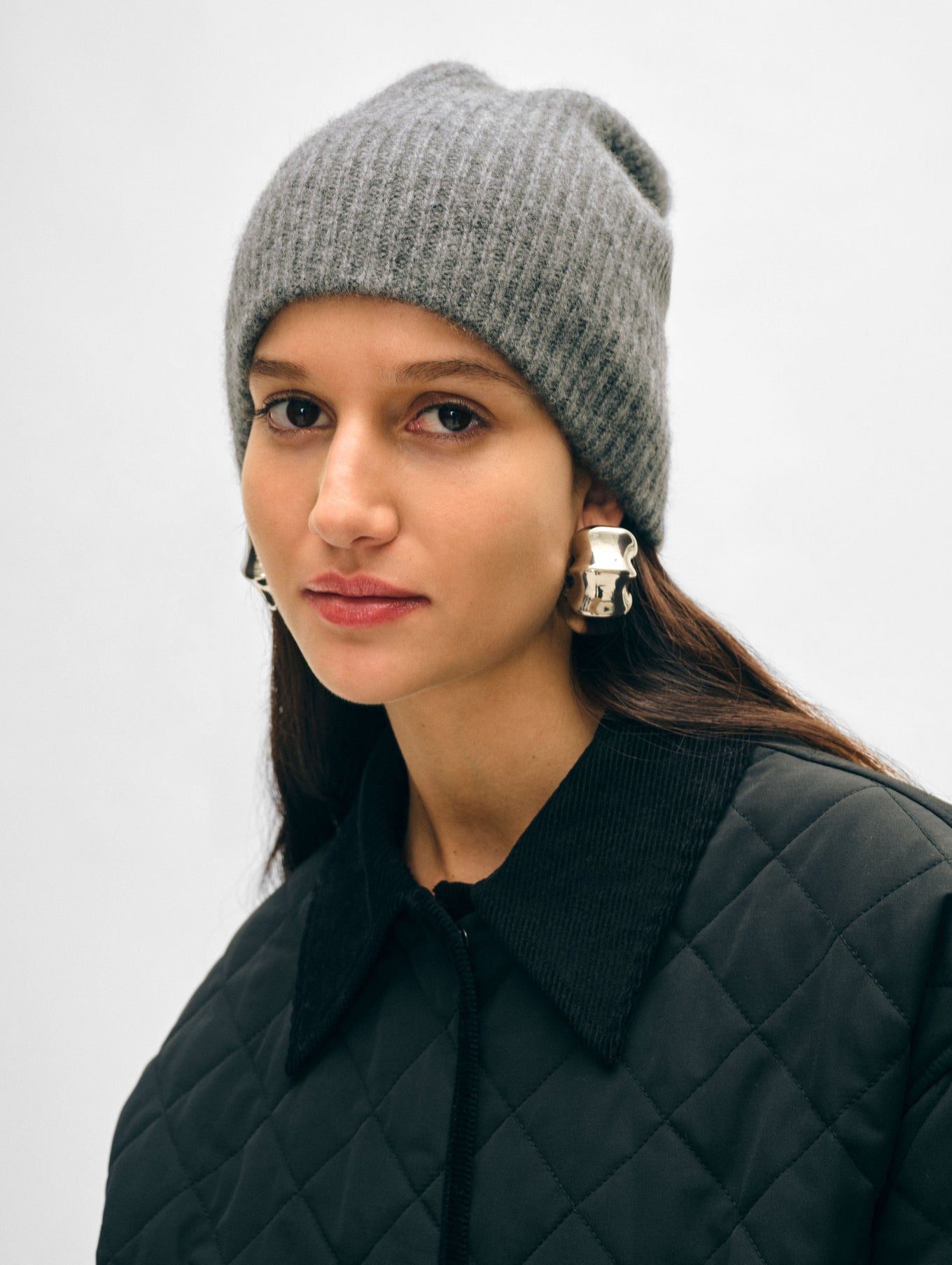 White + Warren Cashmere Plush Rib Beanie