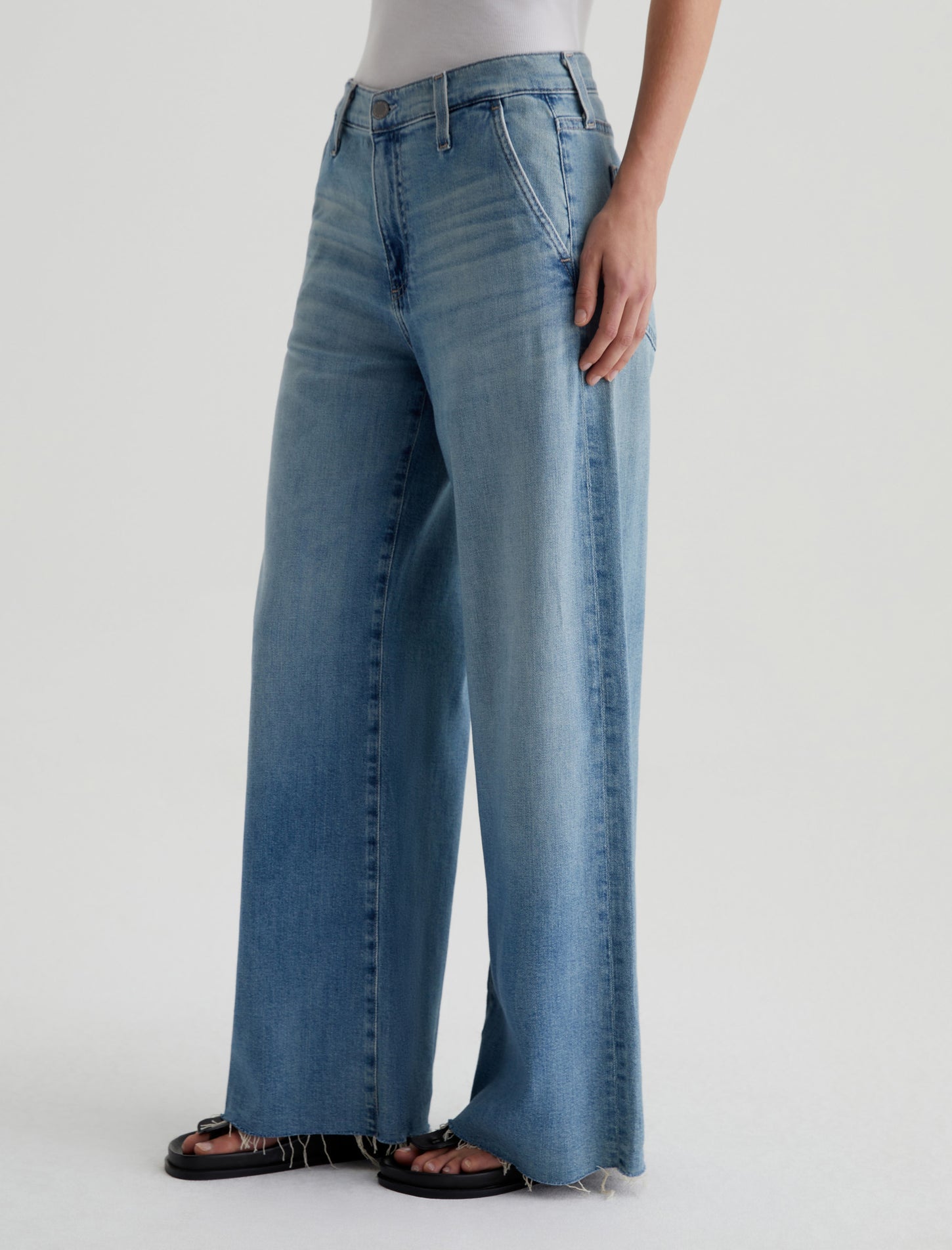 AG Jeans Stella Ankle in Aries