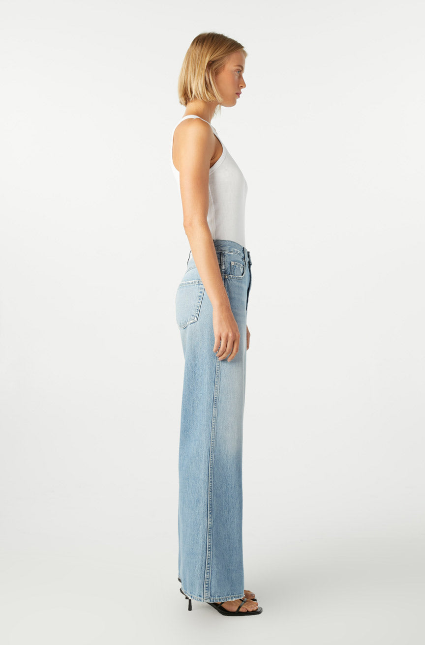 AMO Frida Pant in Outlaw