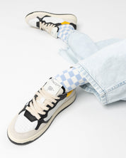 Oncept Phoenix Sneaker