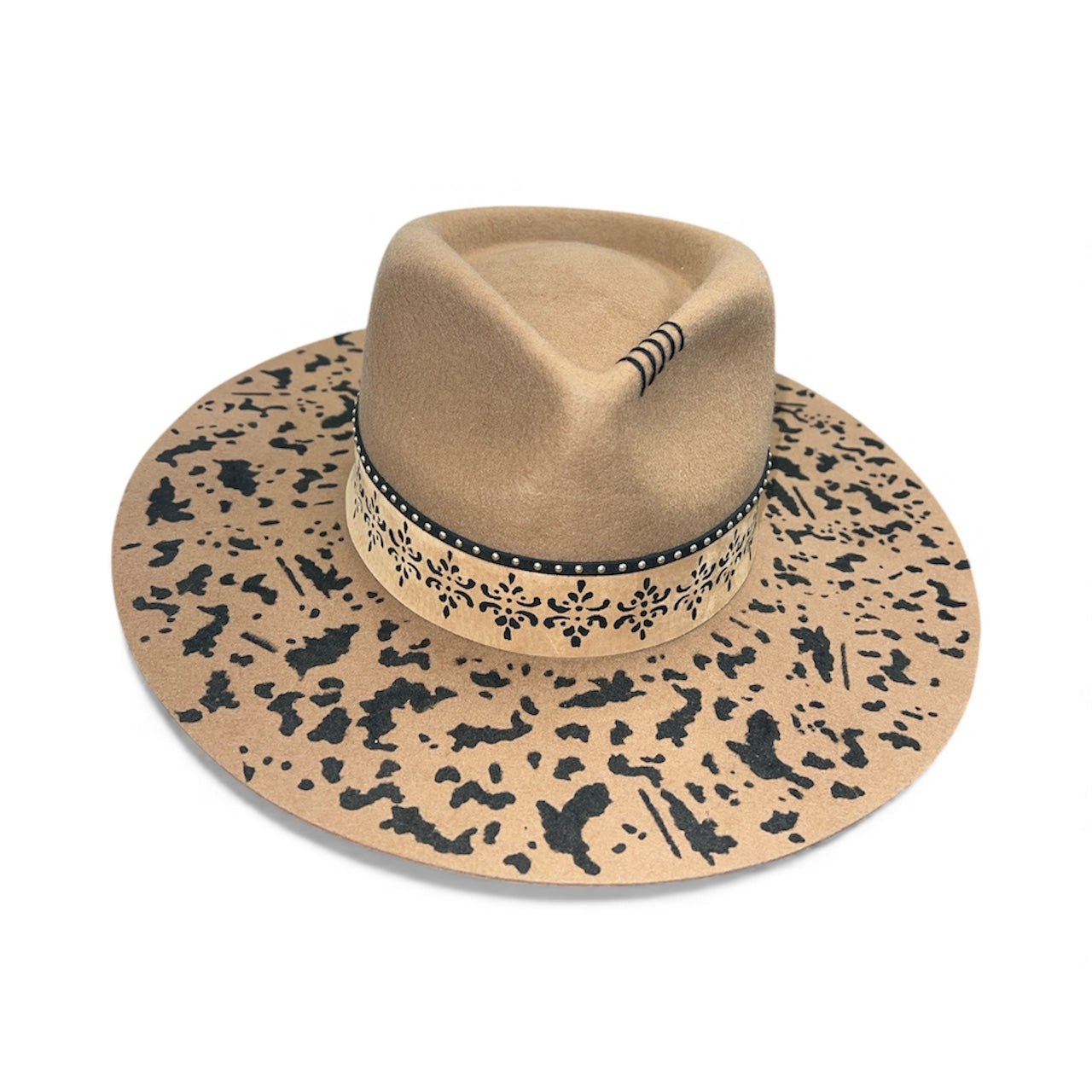 Fab Finds By Sarah Rancher Hat in Speckled