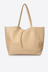 The Bella Leather Tote
