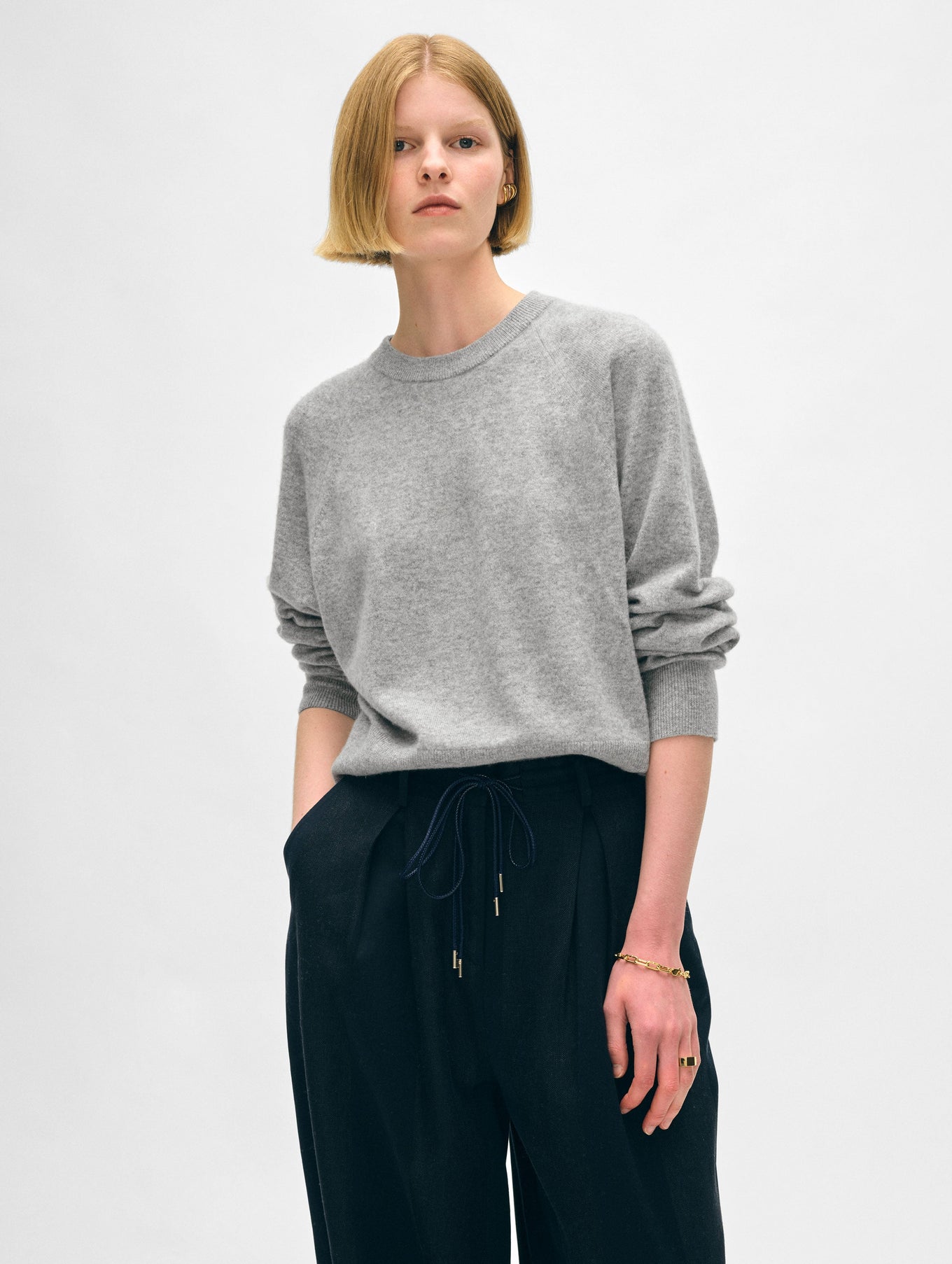 White + Warren Cashmere Easy Sweatshirt