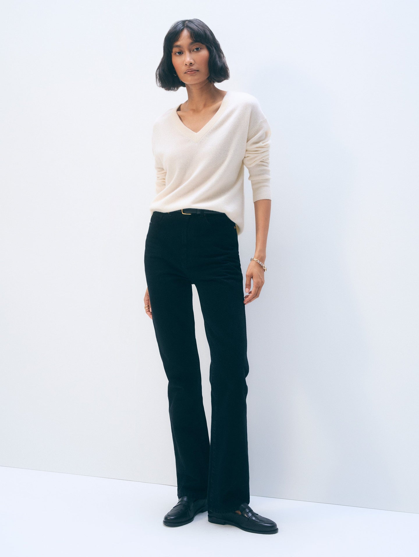 White + Warren Cashmere V-Neck