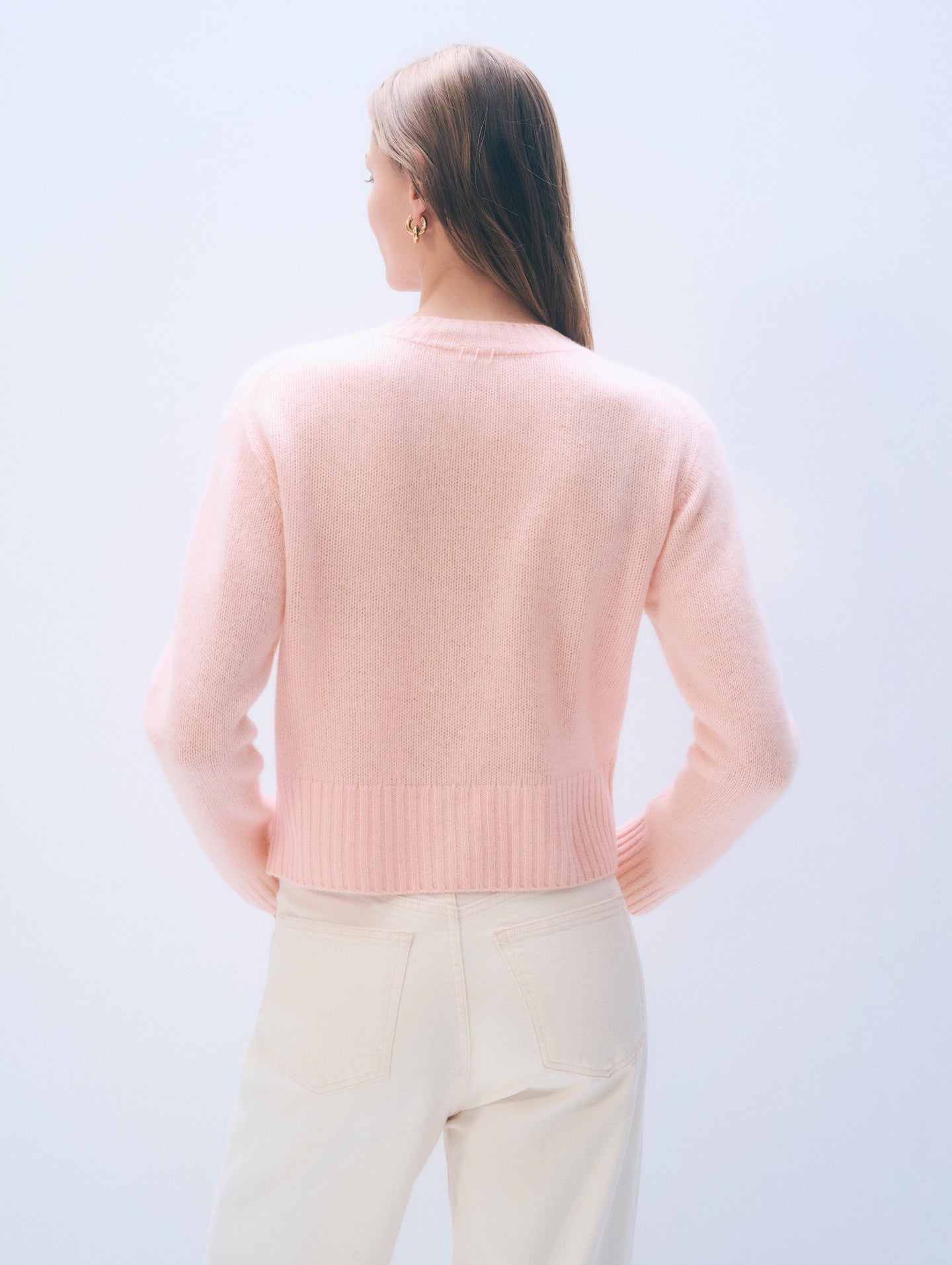 White + Warren Cashmere Featherweight V-Neck