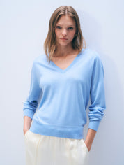 White + Warren Superfine Merino Wool V Neck
