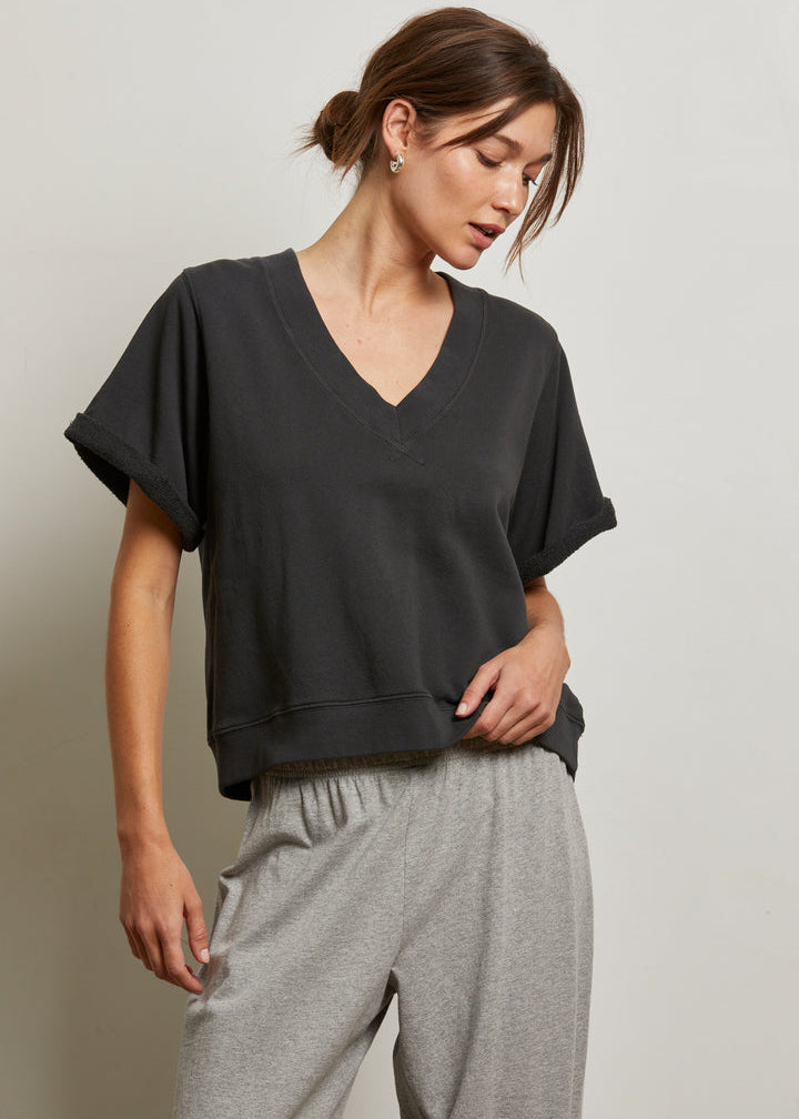 3_ADELE_HEATHERGREY_BRIGGS_VINTAGEBLACK_2737_720x_8554a6e9-afd6-4390-8045-6b6906e4c298.jpg