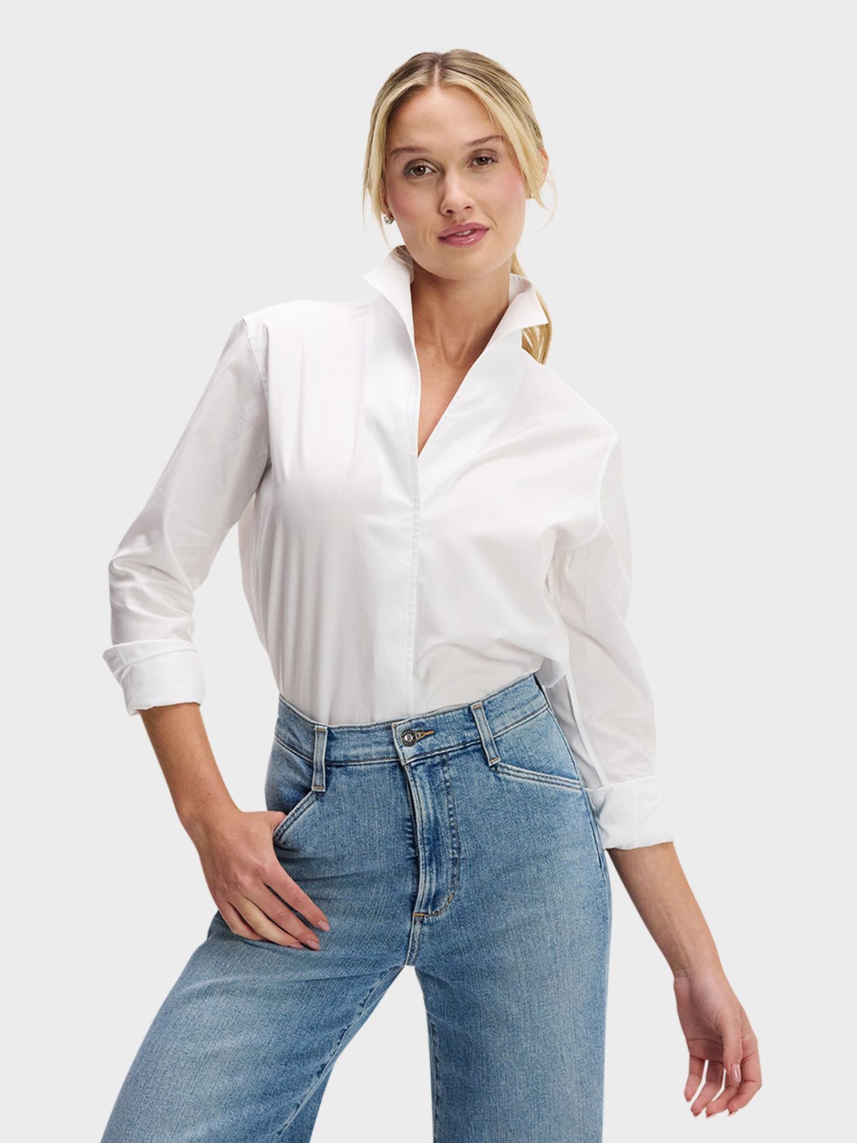 Sarah Alexandra Signature Shirt in The Right White