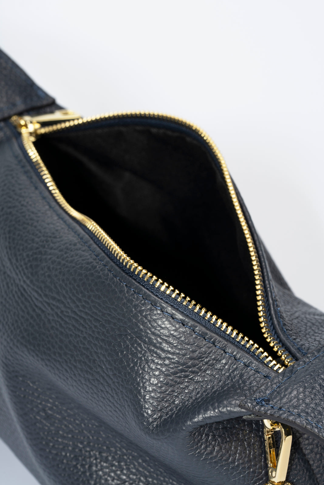 Italian Leather Pouch Snap Handbag
