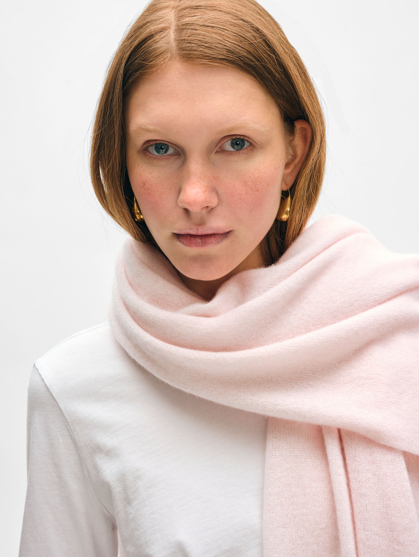 White + Warren Cashmere Travel Wrap