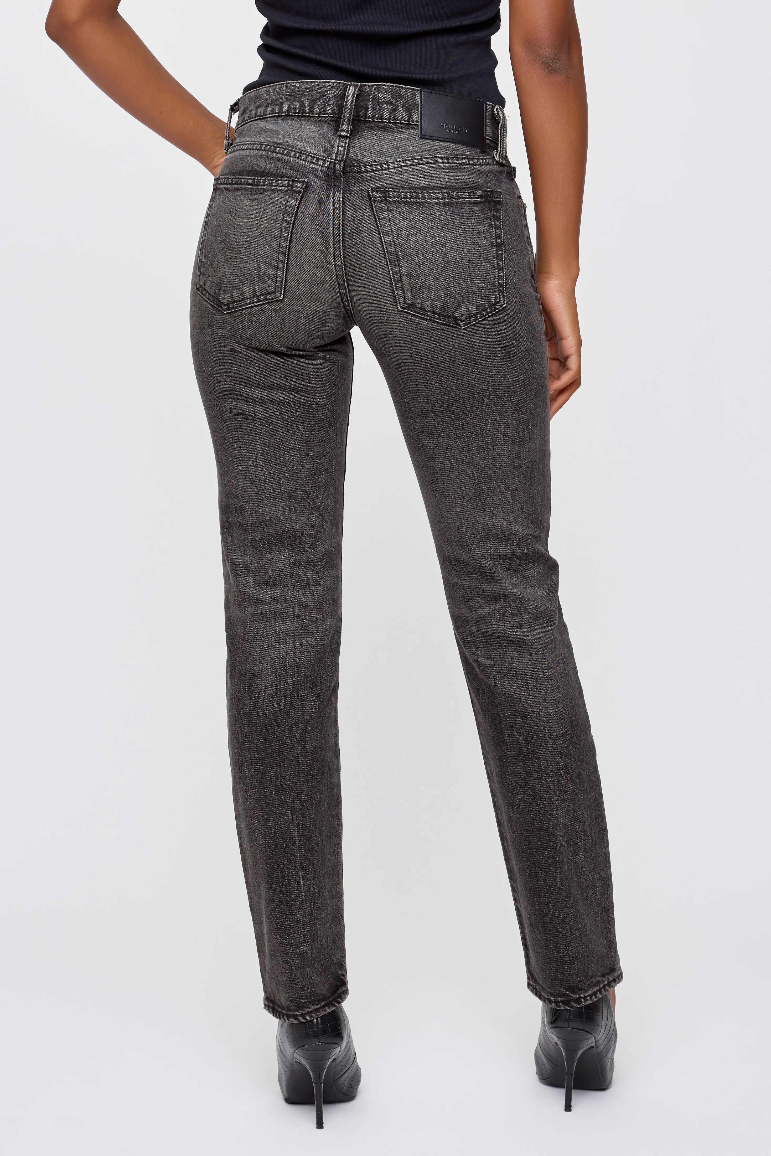 Moussy Vintage Bellview Slim Straight Jean