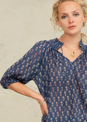 M.A.B.E. Ari Print Short Sleeve Top