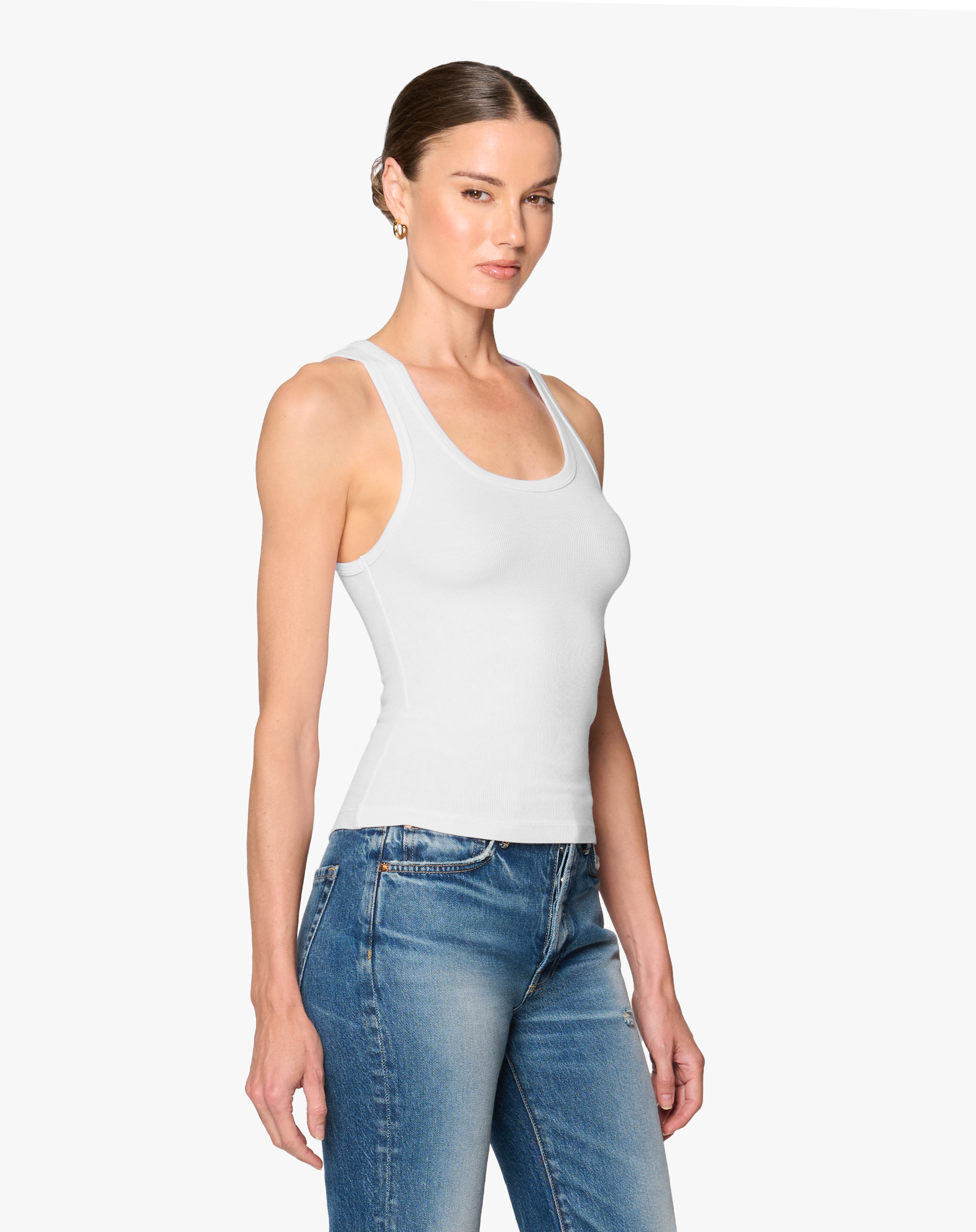 Anouk_BabyBlue_3_4_28.png