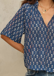 M.A.B.E. Ari Print Short Sleeve Top