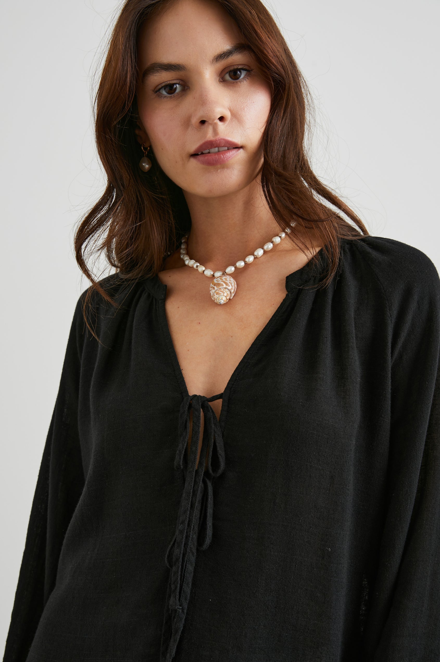 Rails Brielle Top in Black – FabFindsbySarah