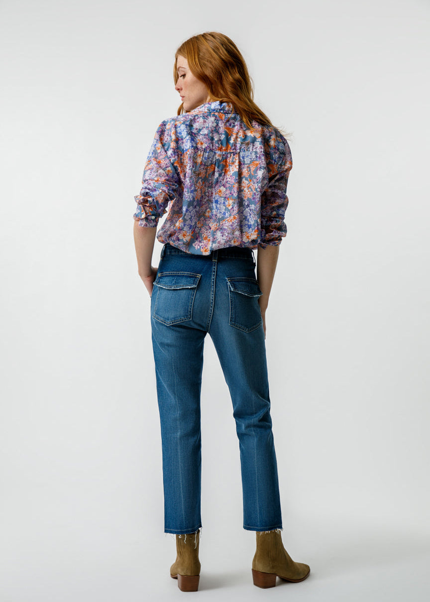 EASY-ARMY-DENIM-TROUSER-GRACEFUL_A12125-670_RUTH-BLUE-HYDRANGEA_02141_864x1312_1cd97d96-2de1-452a-a70b-74154f42f48a.jpg