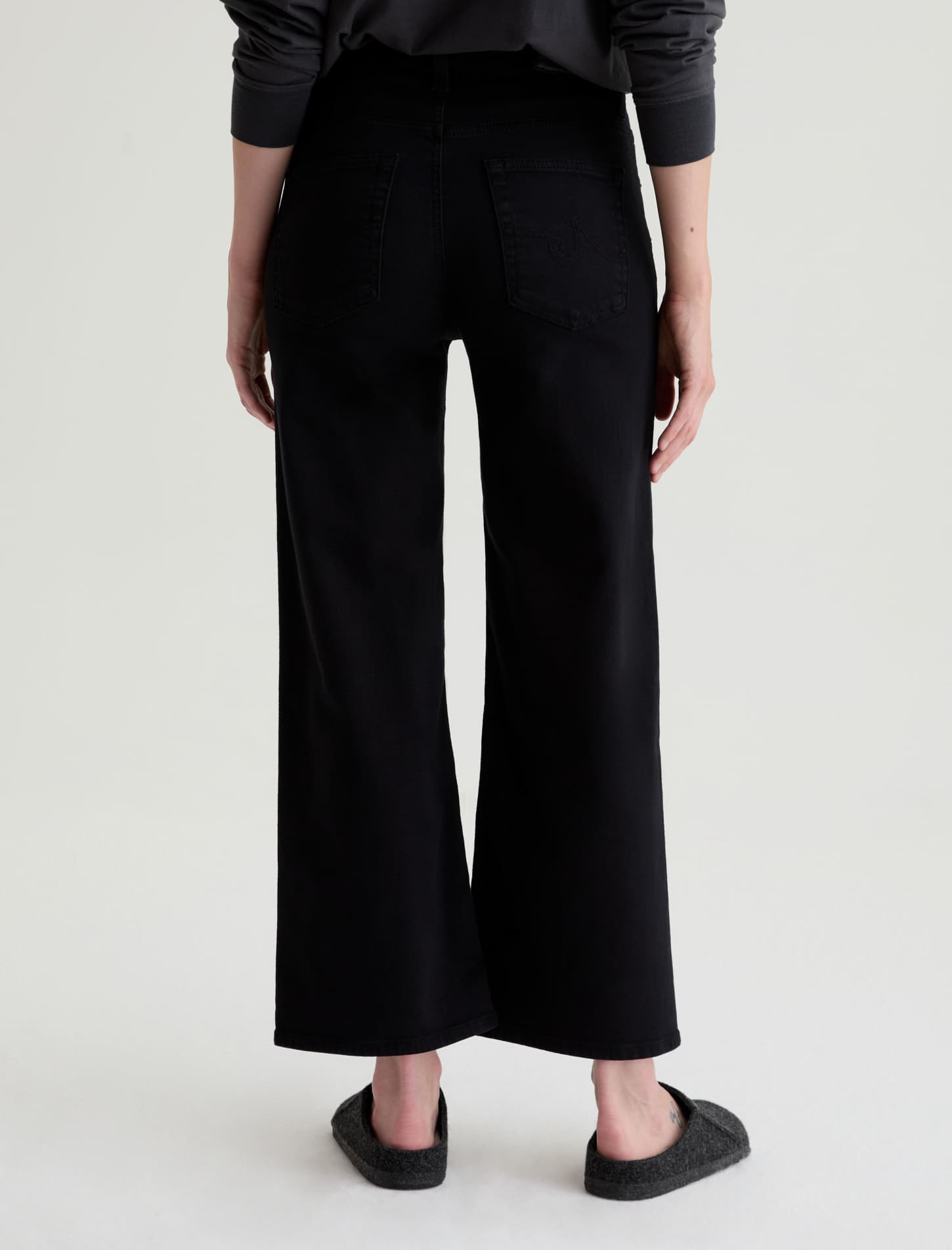 AG Saige Wide Leg Crop Jean in Super Black