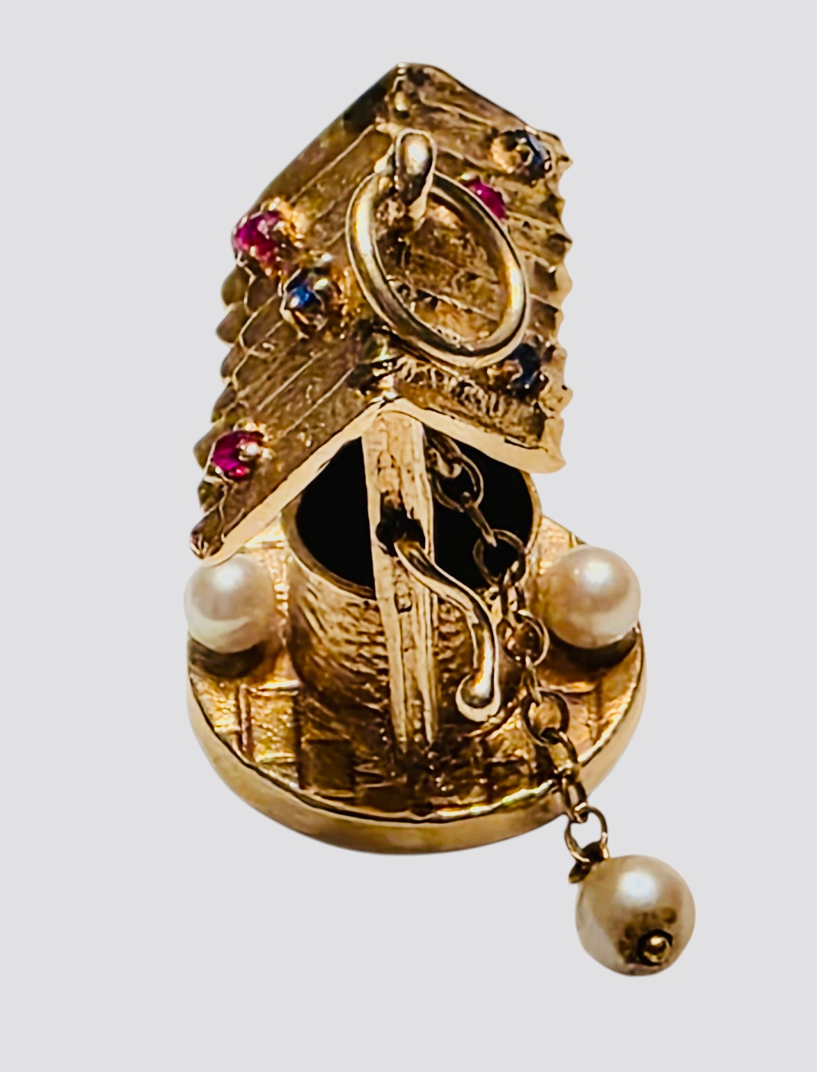 Vintage 14KT Gold Articulating Wishing Well Charm