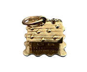 Vintage 14KT Gold Cabin House Charm