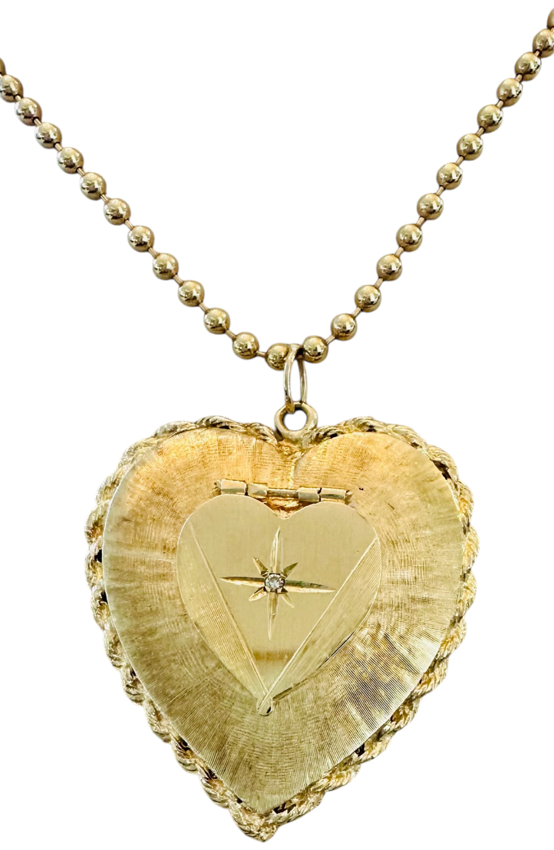 14KT Gold Vintage Heart Locket