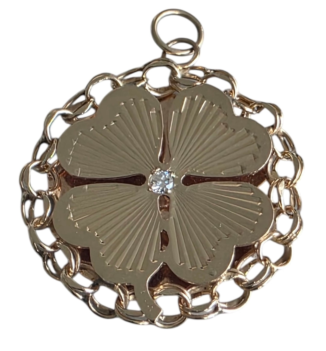 Vintage 14KT Gold Clover Charm