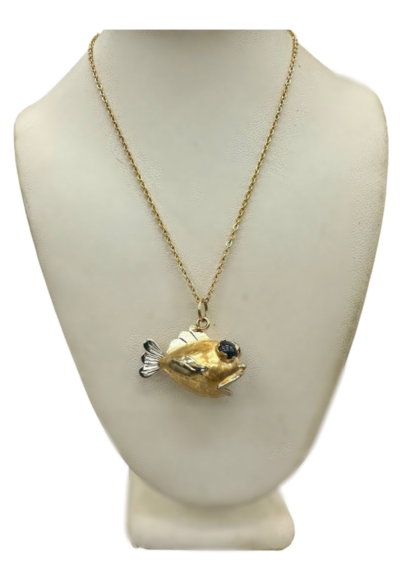 Vintage 14KT Gold Blowfish with sapphire eyes