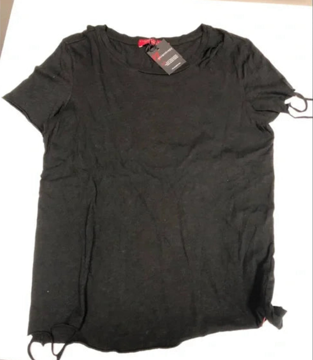 n:philanthropy Atlas Tee