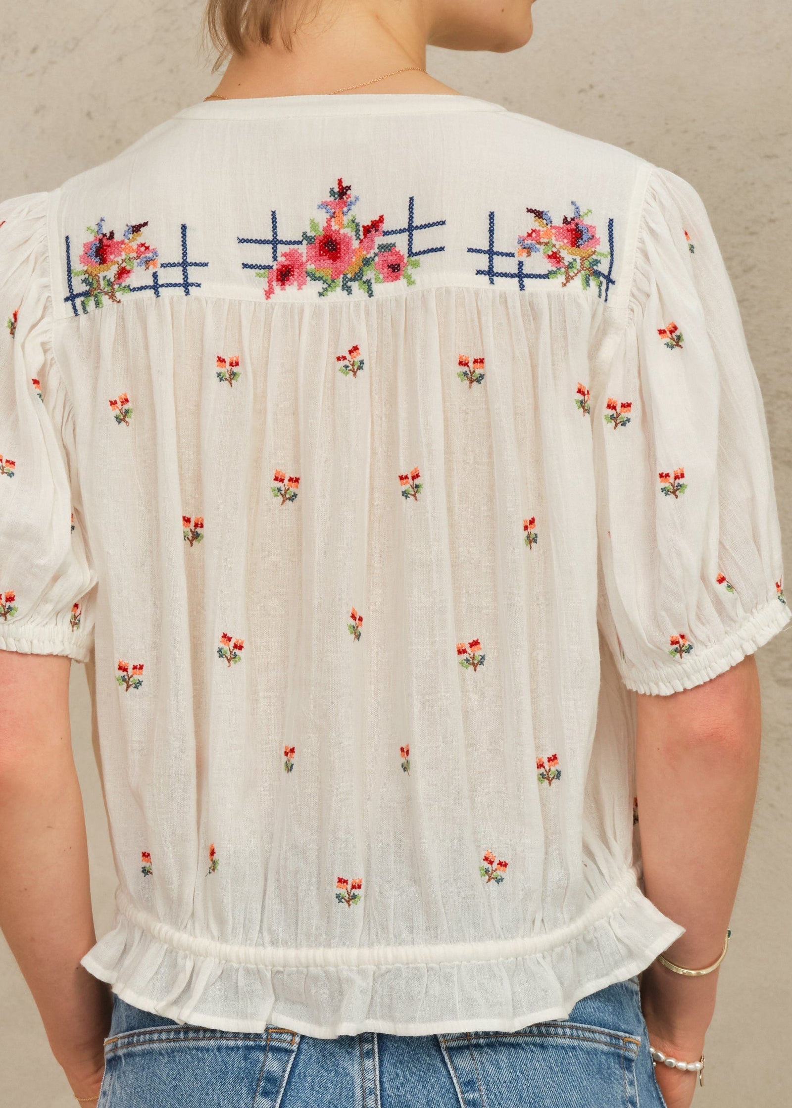 M.A.B.E. Harlie Embroidered S/S Top
