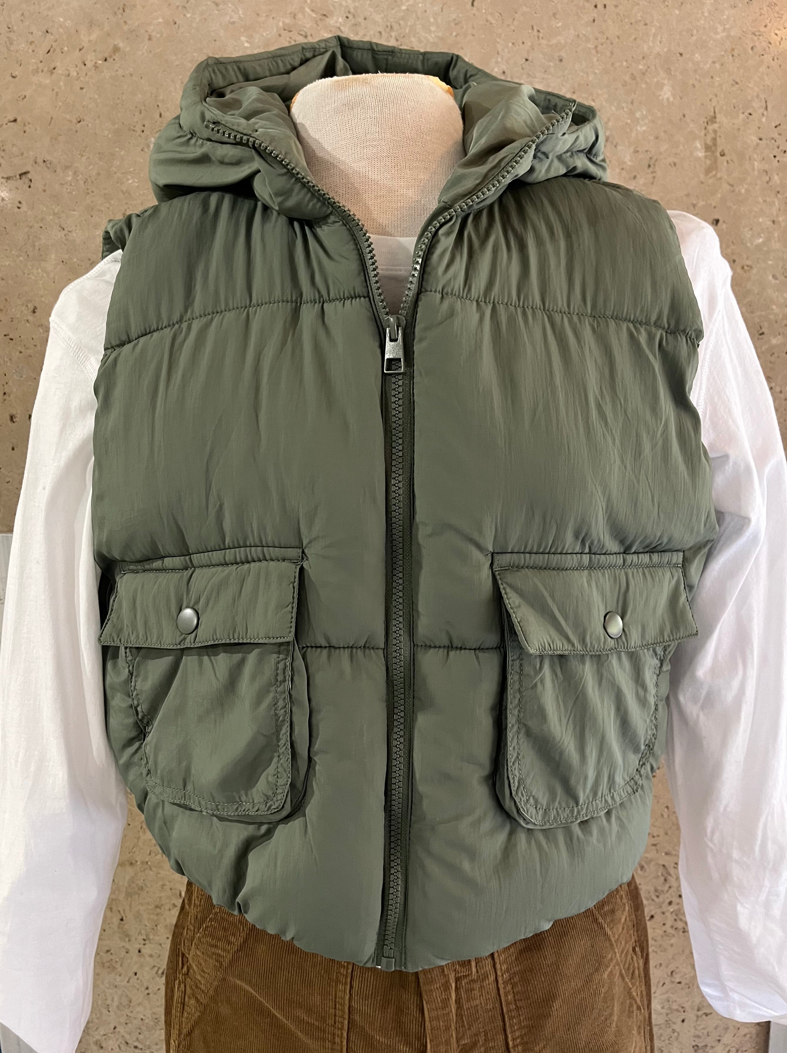 Cropped Puffer Vest