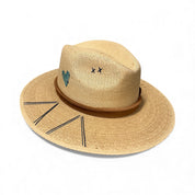 Un Pueblo Straw Hat - Love/Heart/Feather