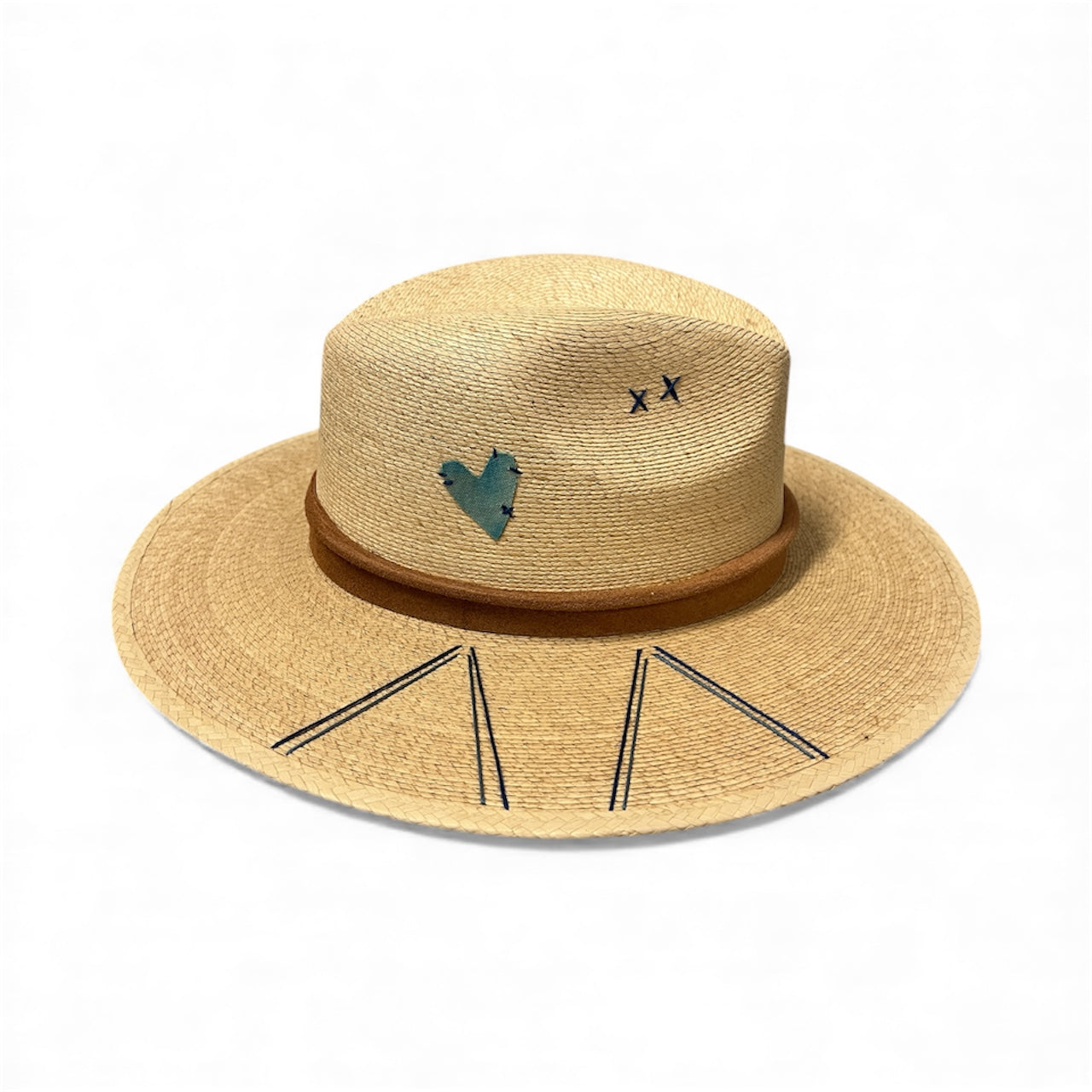 Un Pueblo Straw Hat - Love/Heart/Feather