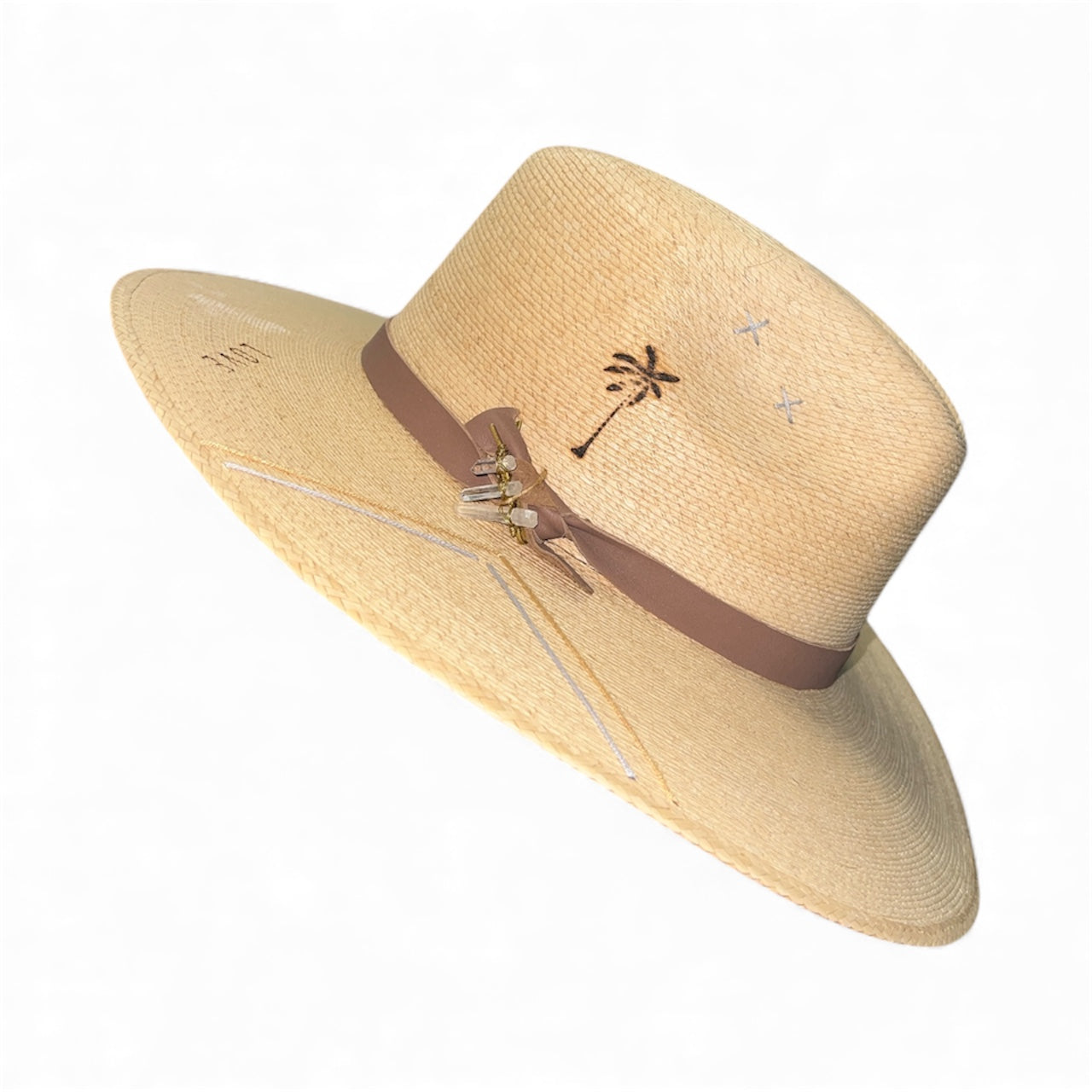 Un Pueblo Straw Hat -  Leather Crystal Heart