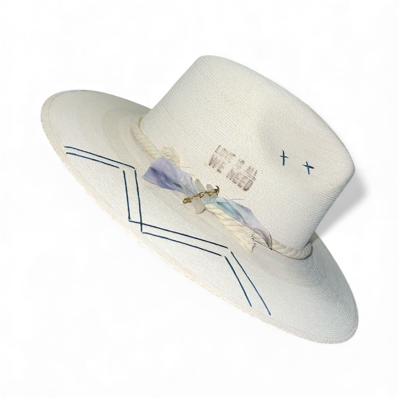 Un Pueblo Straw Hat - Love Is All