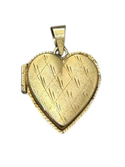 Vintage 14KT Gold Heart Locket