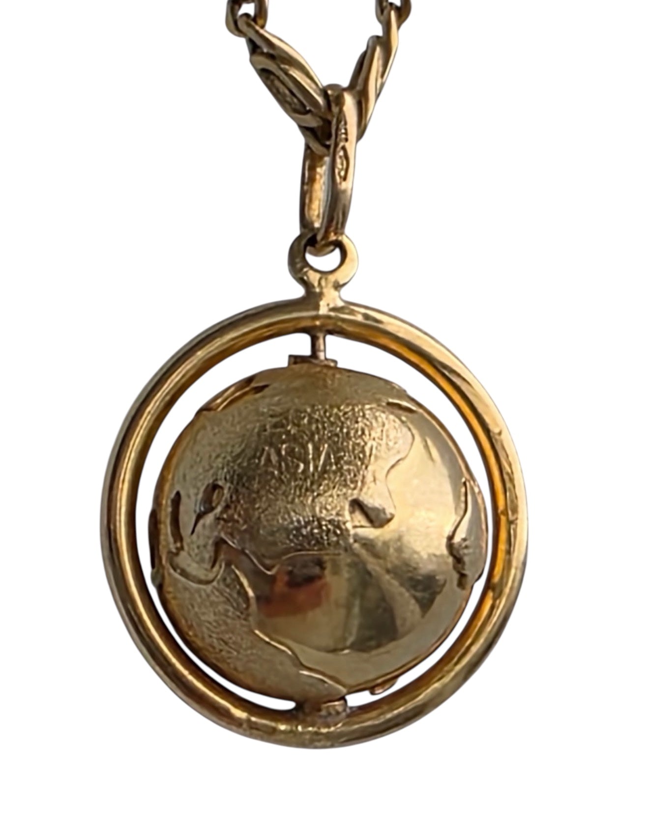 14KT Gold Vintage Globe Charm