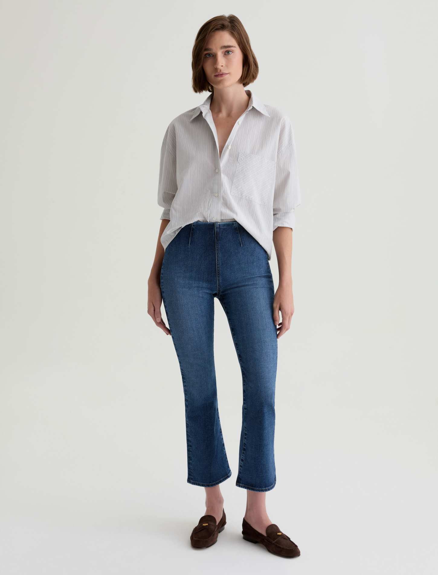 AG Farrah Bootcut Cropped Jean in Moonlight