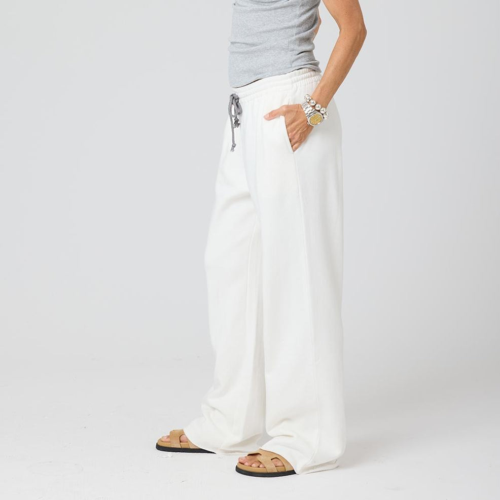 Kerri Rosenthal Weekend Barb Sweatpants in White