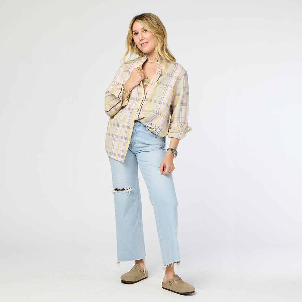 KR24-Mia-Ruffle-Shirt-Cabin-Plaid_Front_978x.progressive_9723b6fc-dc87-4025-b480-e405a183293d.jpg