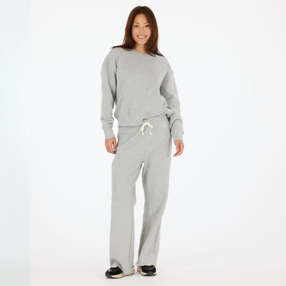 KR253-3323-KR_cotton_grey_sweatshirt_comfortable_sweatshirt_with_loved_graphic_at_the_back_neck_22_976x.progressive_76d1c61f-d5d3-46df-8303-3ae9f6197edd.jpg