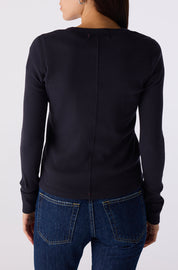 AMO Calla Henley