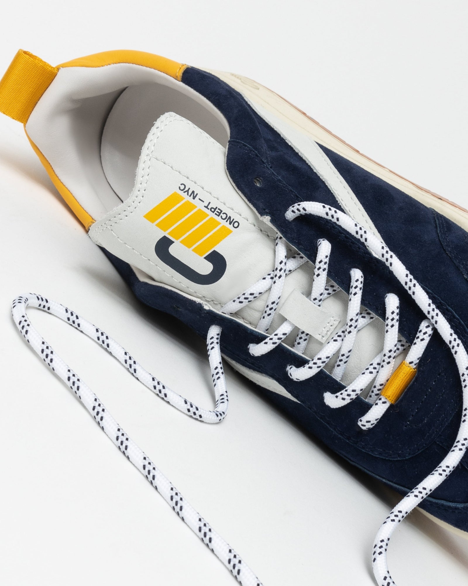 Oncept Panama Sneaker