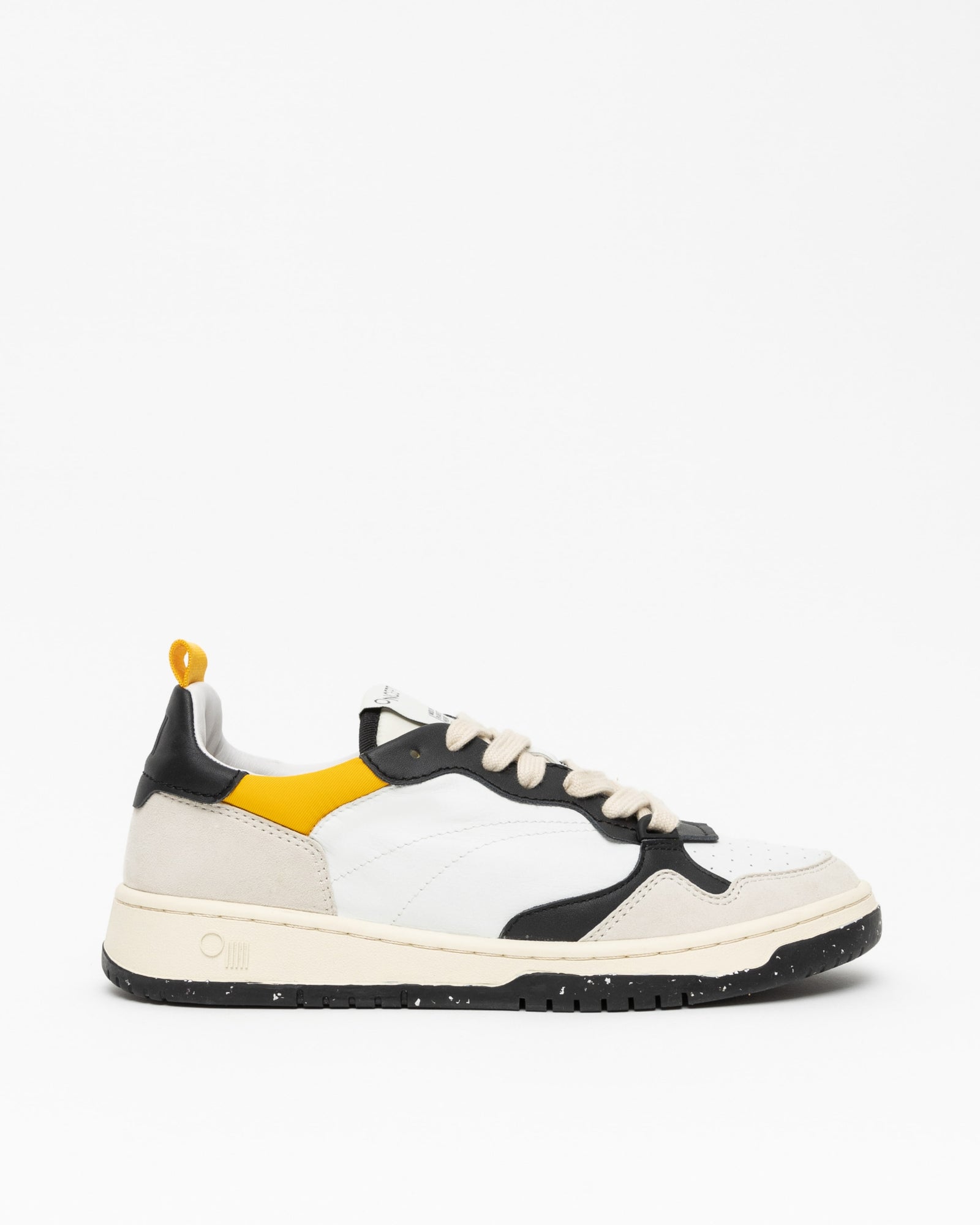 Oncept Phoenix Sneaker