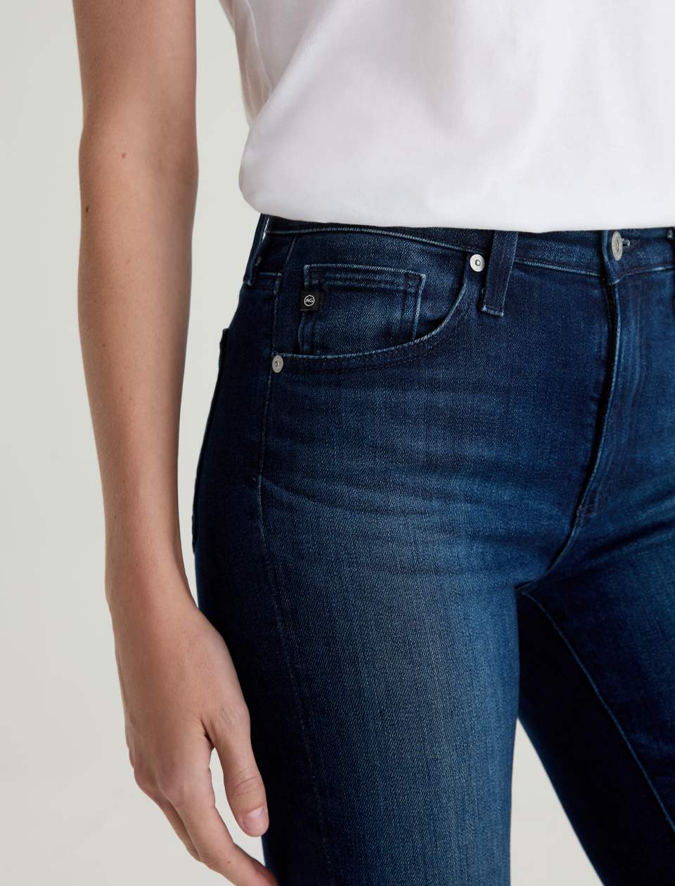 AG Farrah Bootcut Cropped Jean in Epilogue