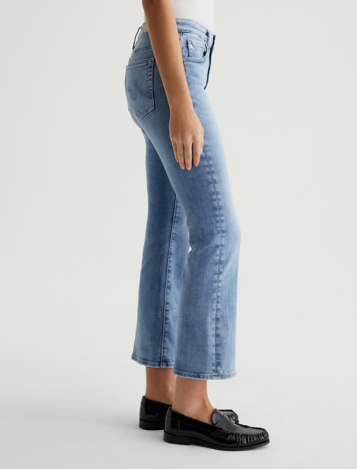 AG Farrah Bootcut Cropped Jean in Verona