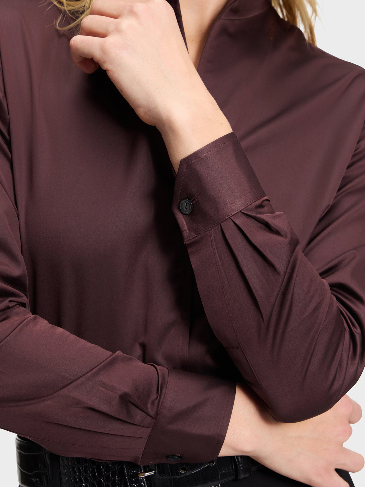 Sarah Alexandra Signature Shirt in Dark & Stormy