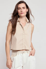 The Shirt The Boxy Cropped Sleeveless Shirt - White