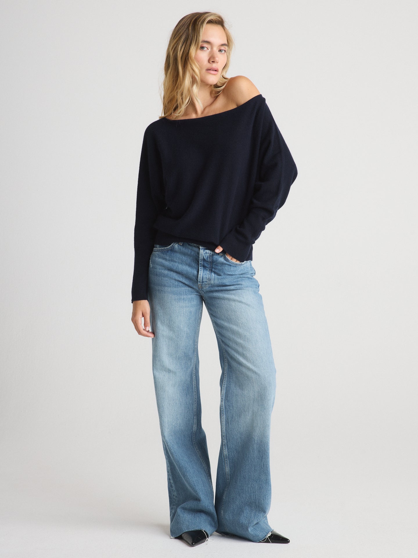 W.Cashmere Mimi Off-The-Shoulder Sweater