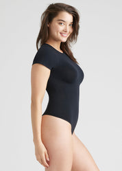 Yummie Short Sleeve Shaping Thong Bodysuit
