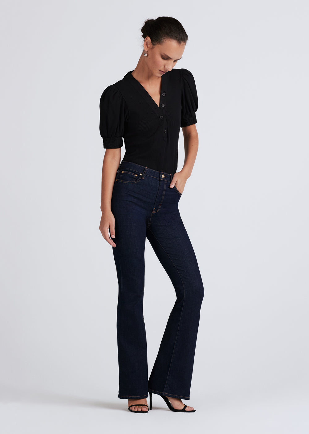 Derek Lam Heather V-Neck Puff Sleeve Tee – FabFindsbySarah